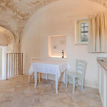 Palazzo Montanari Art & Wine Luxury Apartments Fumane Exterior photo
